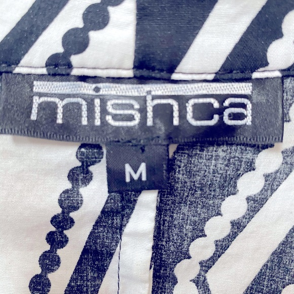 NWOT Mishca brand button down shirt. Size M. - Picture 2 of 2